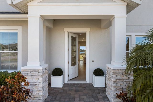 17052 SECRET HOLLOW LOOP, Clermont, FL 34711