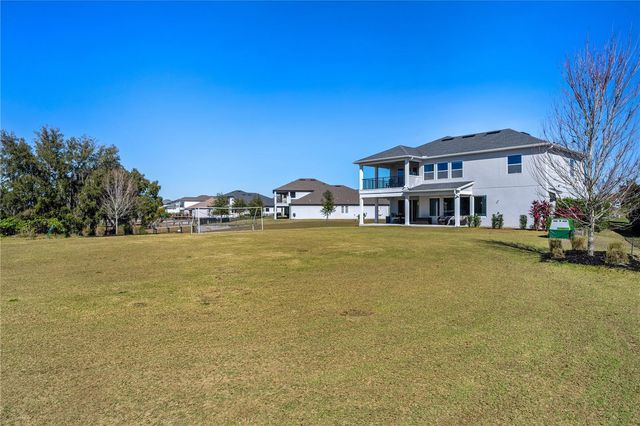 17052 SECRET HOLLOW LOOP, Clermont, FL 34711