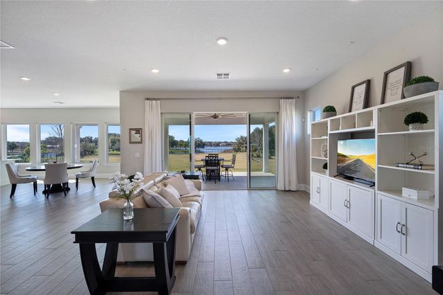 17052 SECRET HOLLOW LOOP, Clermont, FL 34711