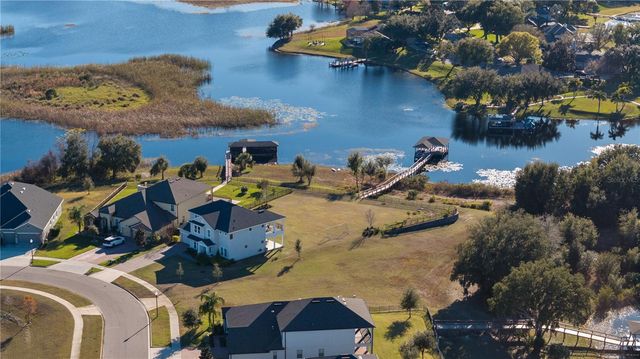 17052 SECRET HOLLOW LOOP, Clermont, FL 34711