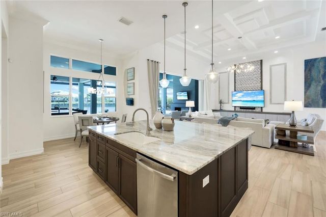 6259 Lightbourn WAY, Naples, FL 34113