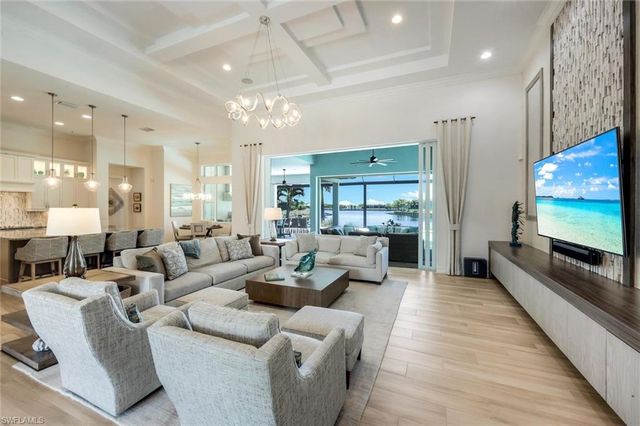 6259 Lightbourn WAY, Naples, FL 34113