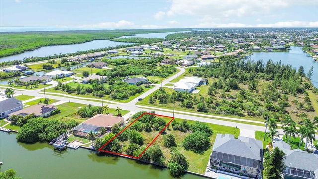 8633 CALUMET BOULEVARD, Port Charlotte, FL 33981