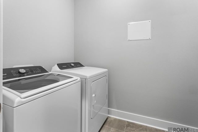 9562 Creekview Dr, Baton Rouge, LA 70836