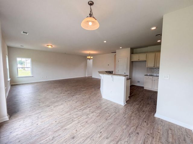 747 Redbud Lane, Summerville, SC 29486