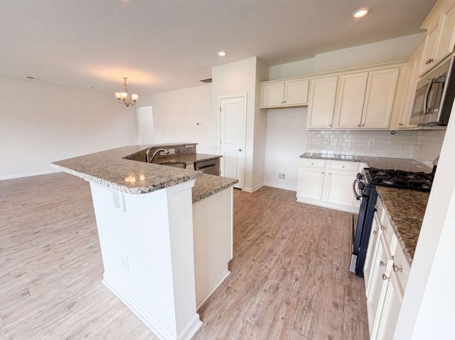 747 Redbud Lane, Summerville, SC 29486