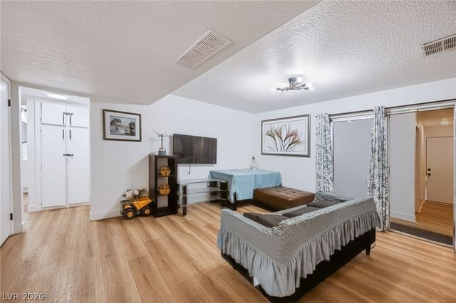 7187 Enterprise Drive, Las Vegas, NV 89147