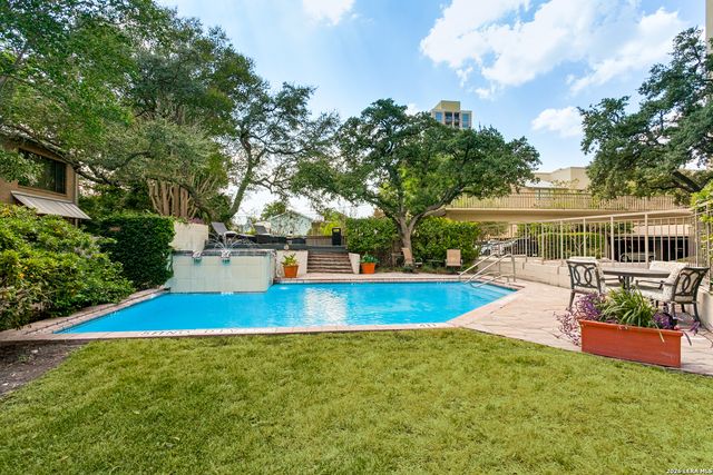 4001 N New Braunfels Ave Apt 404, San Antonio, TX 78209