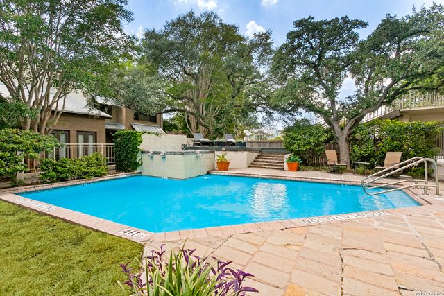 4001 N New Braunfels Ave Apt 404, San Antonio, TX 78209