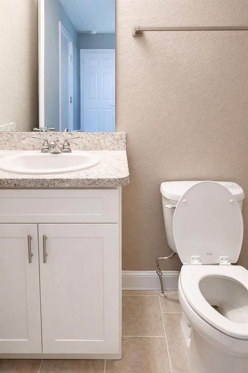 Image 9 of property listing at 640 E GRAPEFRUIT AVENUE, Lake Alfred, FL 33850