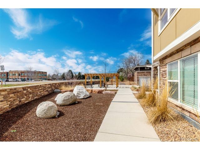 310 S Cherrywood Dr 102, Lafayette, CO 80026