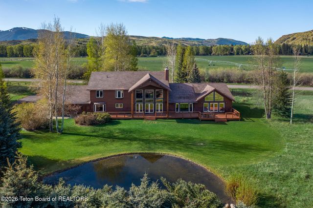 445 W KINGS Highway, Jackson, WY 83001
