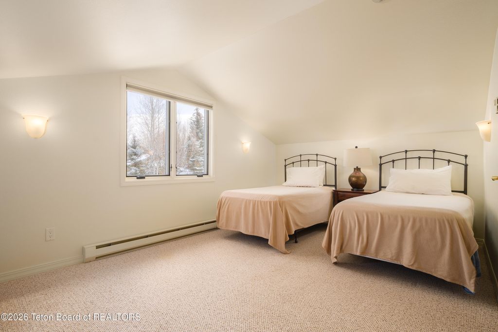 445 W KINGS Highway, Jackson, WY 83001 photo 20