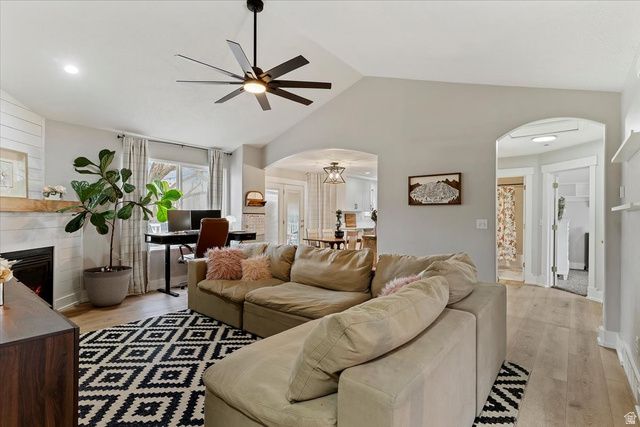 7478 S 1980 E, South Weber, UT 84405