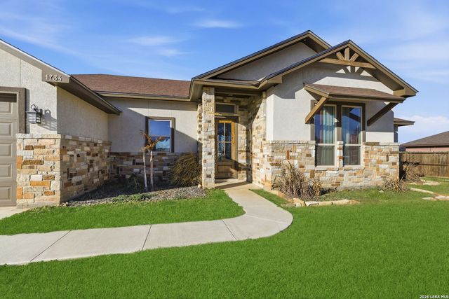 1734 Crooked Creek, Pleasanton, TX 78064