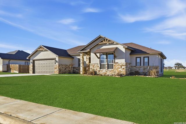 1734 Crooked Creek, Pleasanton, TX 78064
