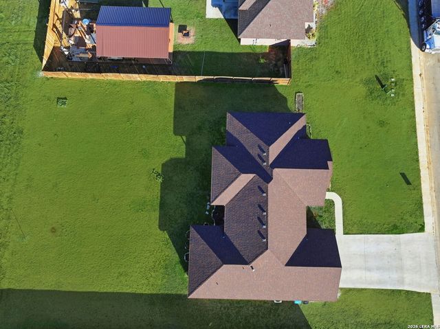 1734 Crooked Creek, Pleasanton, TX 78064