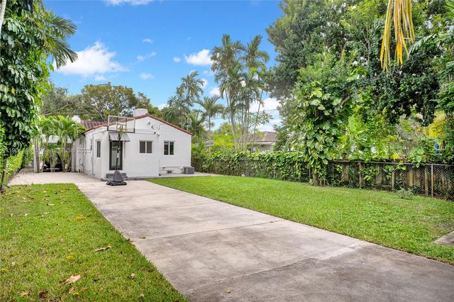 10070 N Miami Ave, Miami Shores, FL 33150