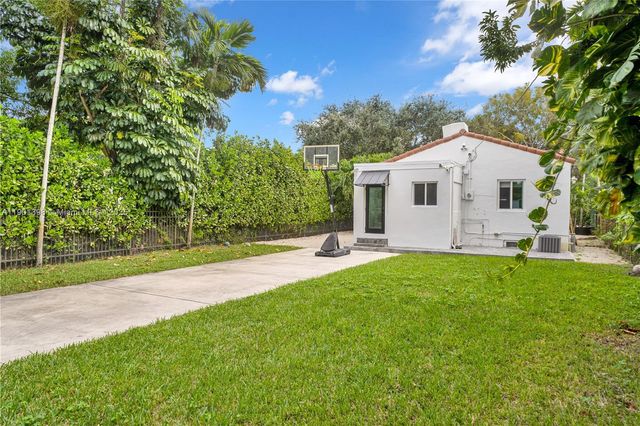 10070 N Miami Ave, Miami Shores, FL 33150
