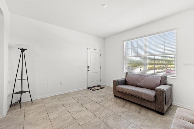 3075 CAMDEN WAY, Davenport, FL 33837