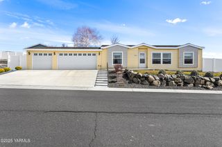 200 Bridle Way Unit 281, Yakima, WA 98901