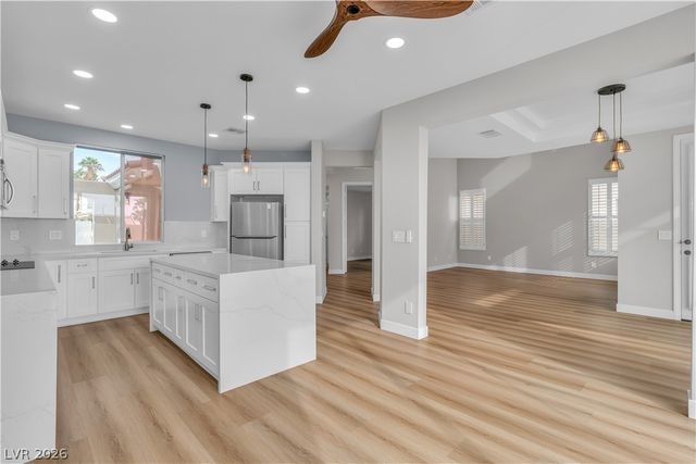 1712 Estrella Street, Las Vegas, NV 89117