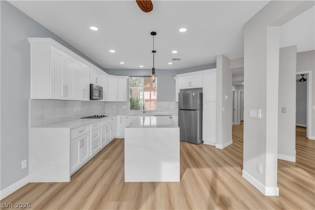 1712 Estrella Street, Las Vegas, NV 89117