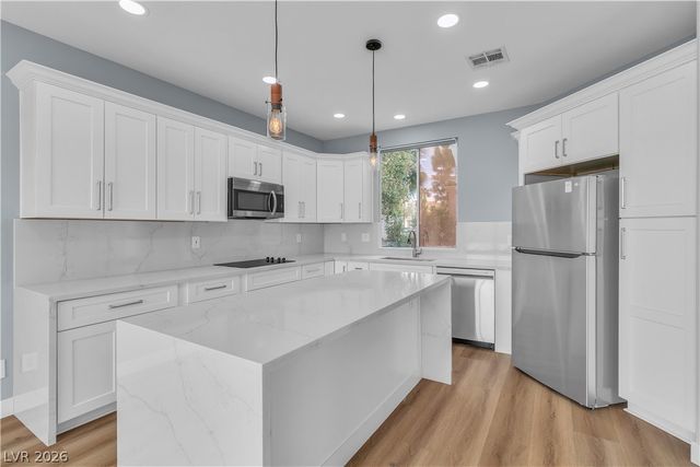 1712 Estrella Street, Las Vegas, NV 89117