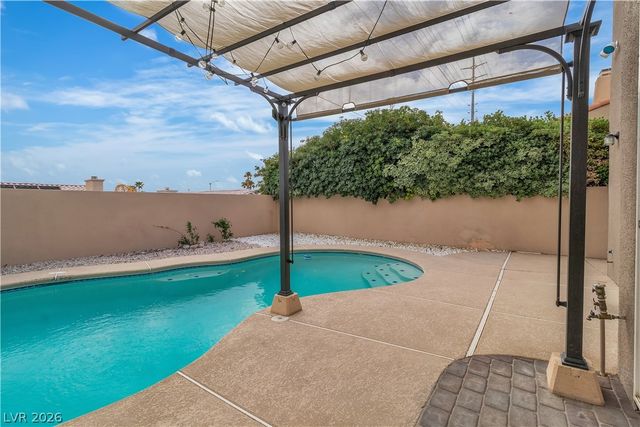 1712 Estrella Street, Las Vegas, NV 89117