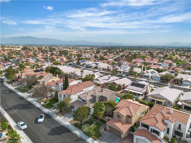 1712 Estrella Street, Las Vegas, NV 89117