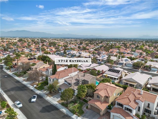 1712 Estrella Street, Las Vegas, NV 89117