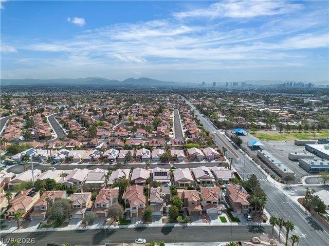 1712 Estrella Street, Las Vegas, NV 89117