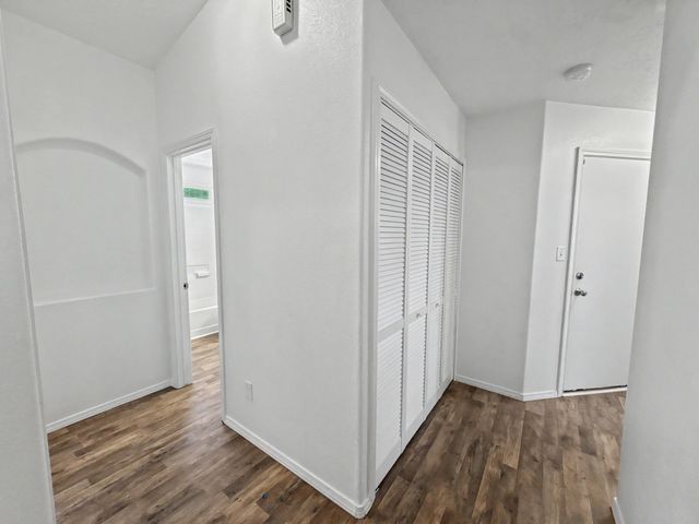 2851 Merlot Drive SW, Albuquerque, NM 87121