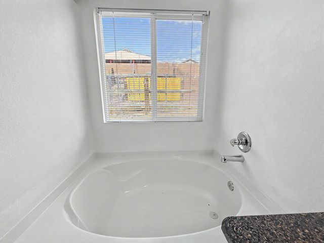 2851 Merlot Drive SW, Albuquerque, NM 87121