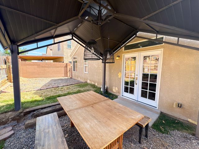 2851 Merlot Drive SW, Albuquerque, NM 87121
