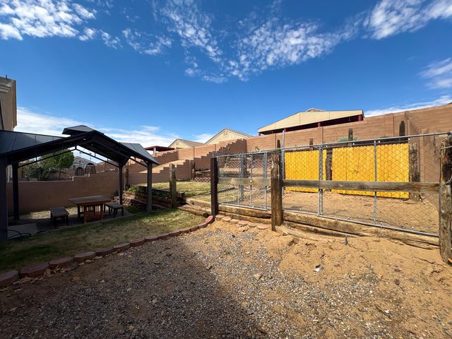 2851 Merlot Drive SW, Albuquerque, NM 87121
