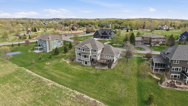 7792 Prairie Grass Pass, Prior Lake, MN 55372