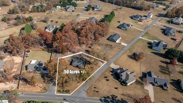 1592 Settle Road, Inman, SC 29349