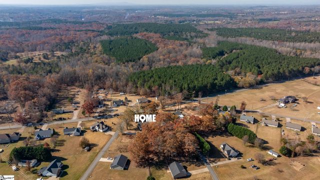 1592 Settle Road, Inman, SC 29349