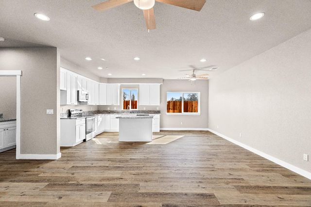 1606 Sunset Ave, Stockton, CA 95205