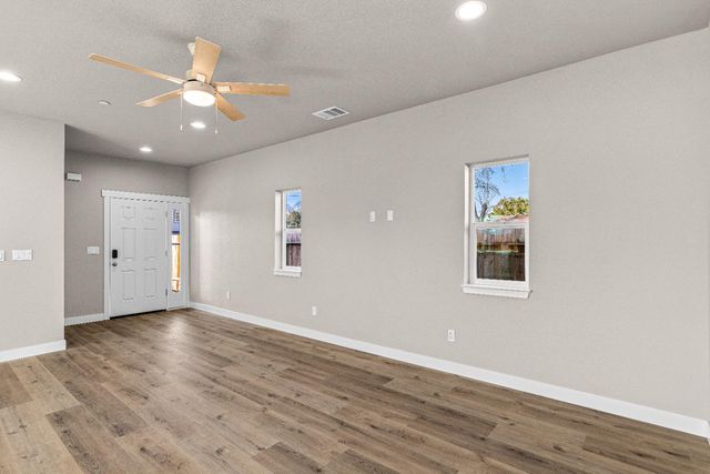 1606 Sunset Ave, Stockton, CA 95205