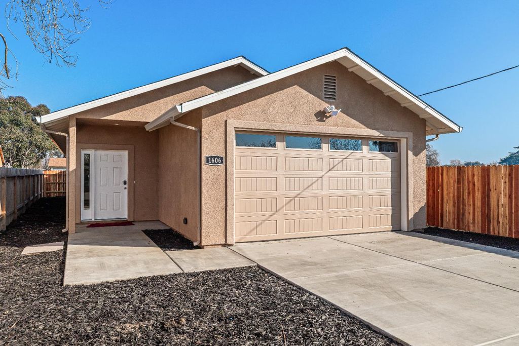 1606 Sunset Ave, Stockton, CA 95205