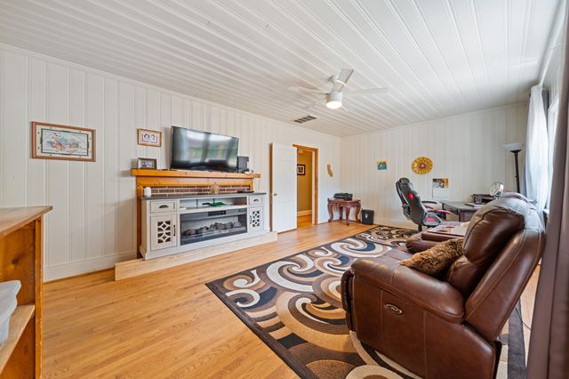 179 Azalea Avenue, Bamberg, SC 29003