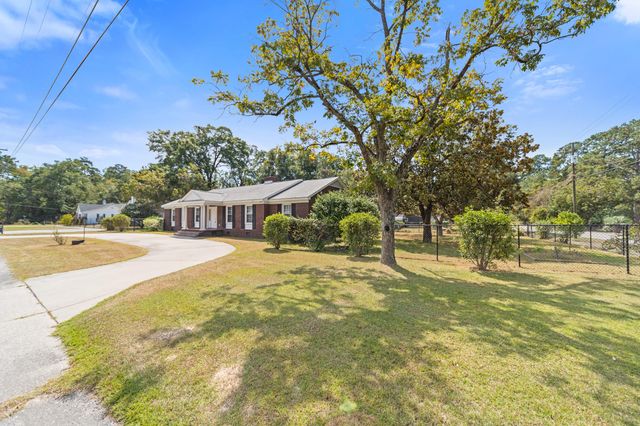 179 Azalea Avenue, Bamberg, SC 29003