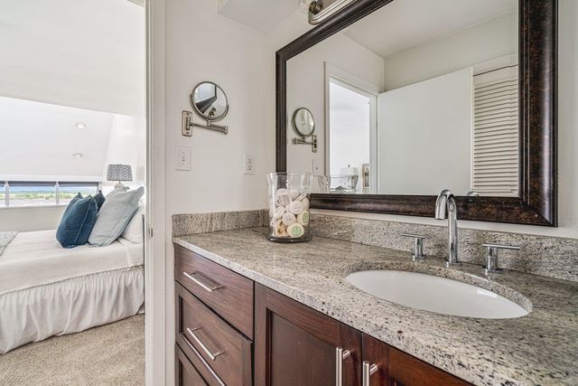 335 Riverbluff Pl Apt 3, Memphis, TN 38103