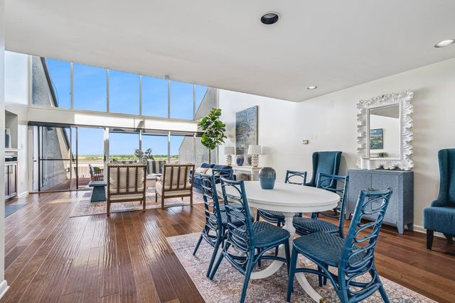 335 Riverbluff Pl Apt 3, Memphis, TN 38103