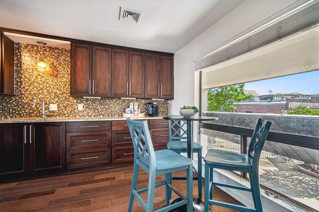 335 Riverbluff Pl Apt 3, Memphis, TN 38103