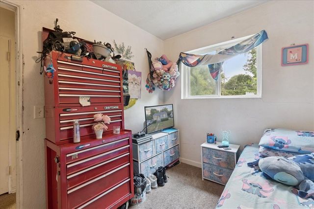 1529 S Pennsylvania Avenue, Lansing, MI 48910