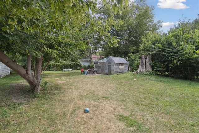 1529 S Pennsylvania Avenue, Lansing, MI 48910