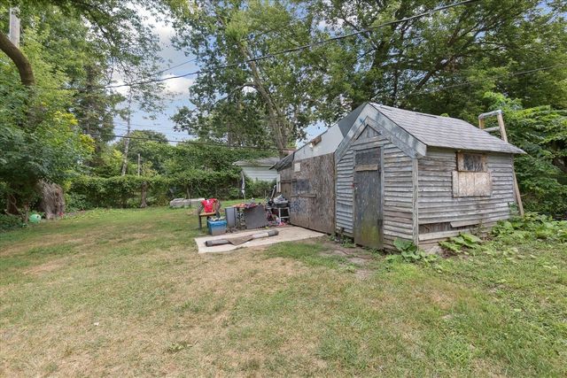 1529 S Pennsylvania Avenue, Lansing, MI 48910